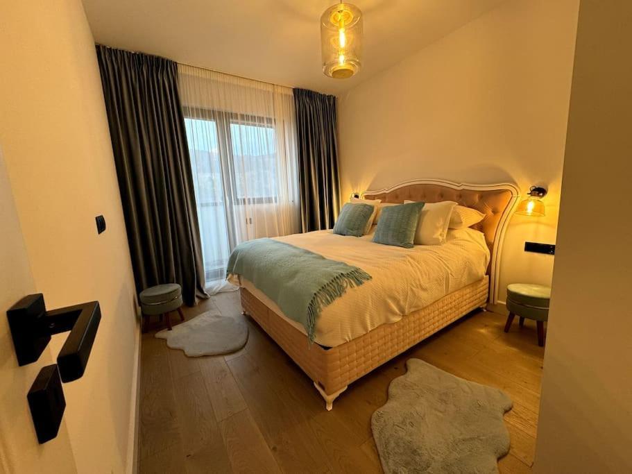 One Bedroom Flat Near Vivo *